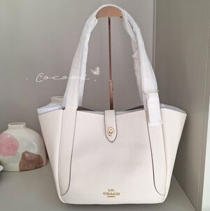 NWT Coach Hadley Turnlock Tote Bag Leather CAL17 Gold/Chalk